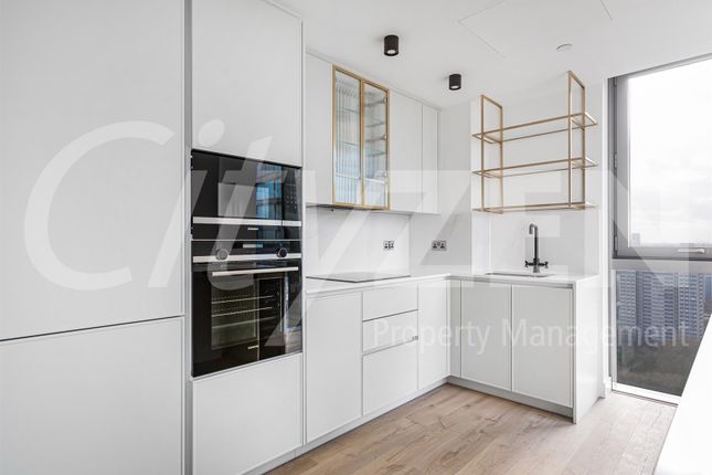 Flat to rent in Valencia Tower, 3 Bollinder Place, London