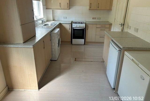 7, Cedar Place, Glasgow photo 4
