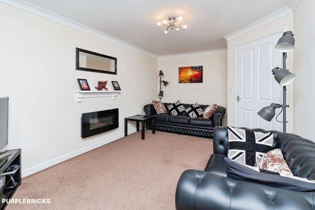 80, Greenfields Drive, Newport photo 3