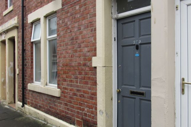 Thumbnail Flat to rent in Canning Street, Newcastle Upon Tyne