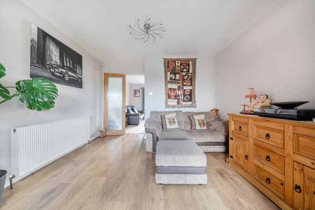 25, Bourne Close, Bristol photo 4