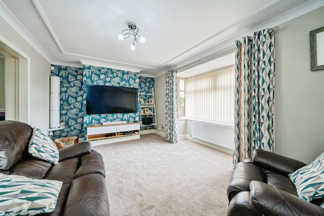 12, Cheviot Avenue, Warrington photo 5