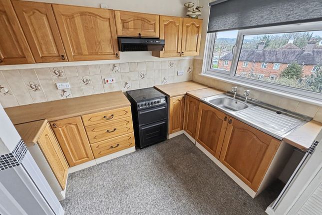 16 Derick Road, Tiverton photo 2