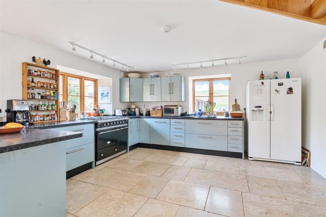 Kitchen.Jpg