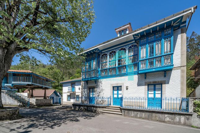 Thumbnail Villa for sale in Calle De La Ferrería 33458, Soto Del Barco, Asturias
