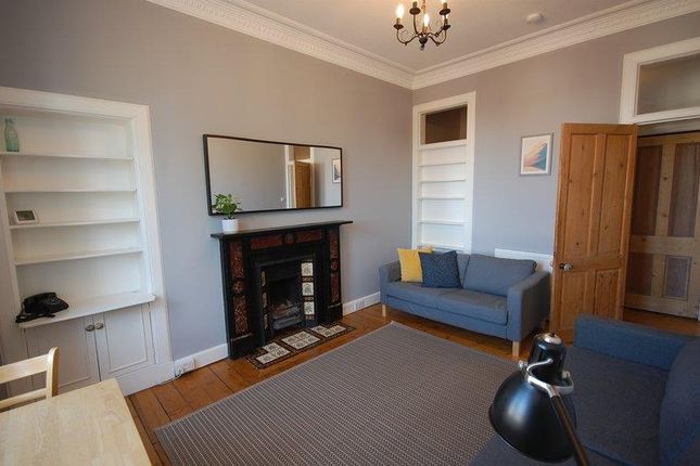 Thumbnail Flat to rent in Broughton Road, Edinburgh