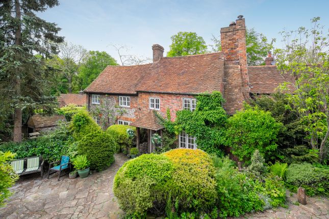 Thumbnail Cottage for sale in Church Lane, West Wycombe, High Wycombe