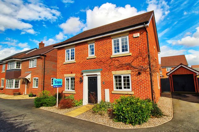 Thumbnail Detached house for sale in Birch Grove, Honeybourne, Evesham