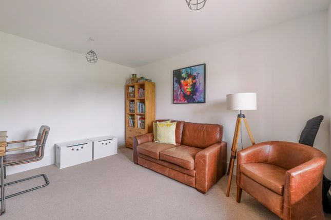 Town house for sale in Bonsor Drive, Kingswood, Tadworth