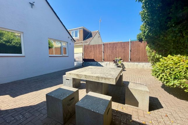19, Westcliff Rd, Dorset photo 2