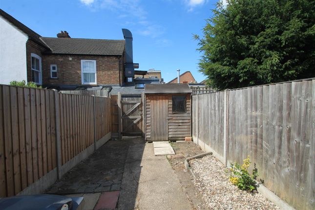 Terraced house for sale in The Grove, Bedford