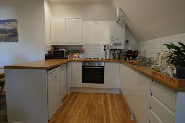 Flat 9, London Court, 60A London Road, Canterbury photo 3