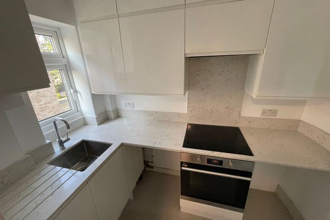 40g, Hatherley Road, Sidcup photo 3