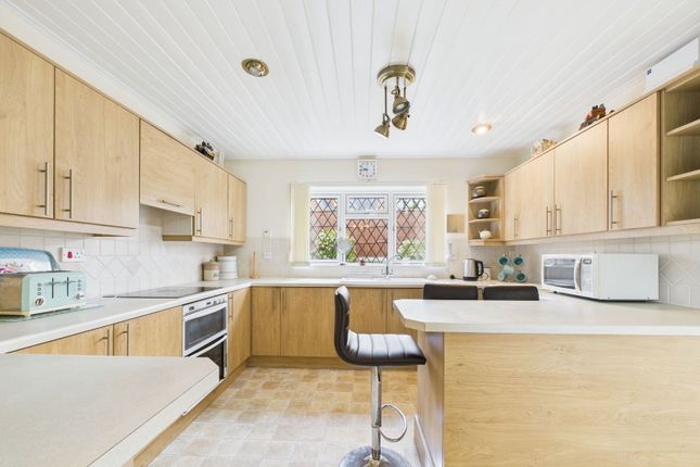 110b, Church Road, Cinderford photo 3