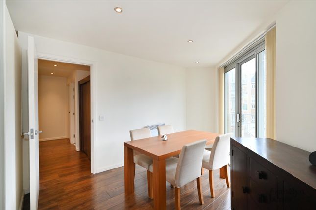 Flat to rent in Adriatic Building, 51 Narrow Street, Limehouse