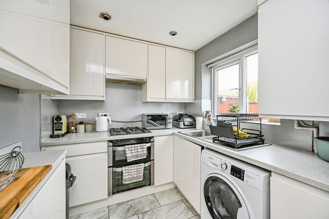 11, Chadwick Way, Liverpool photo 3