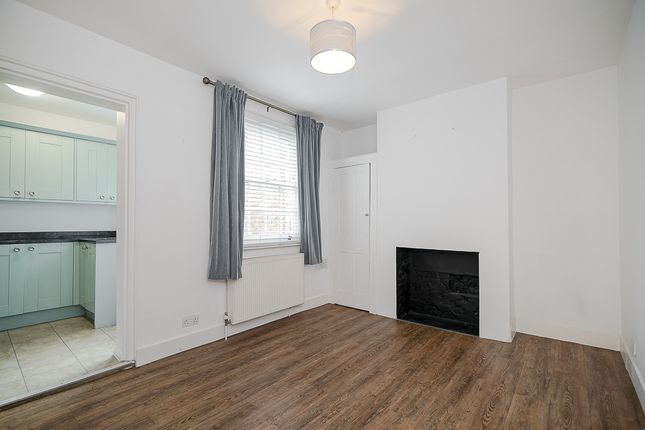 4, Castelnau Row, Barnes photo 4