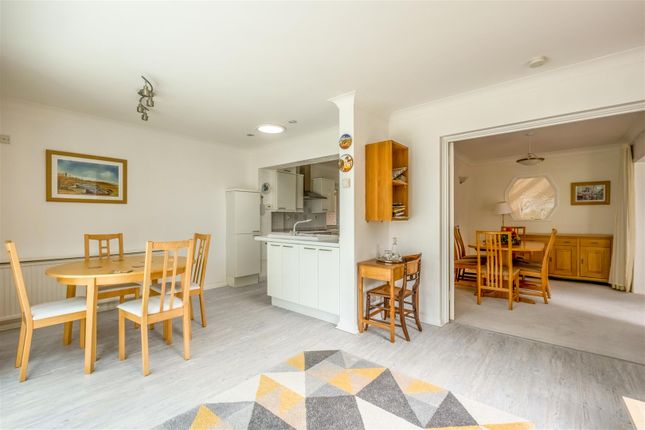 13, Parkside, Hassocks photo 2