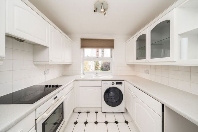36, Hepple Close, Isleworth photo 3