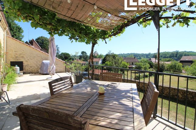 Villa for sale in Mauzac-Et-Grand-Castang, Dordogne, Nouvelle-Aquitaine