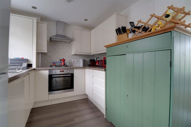 10 Ralph Close, Braunton Devon, Devon photo 3