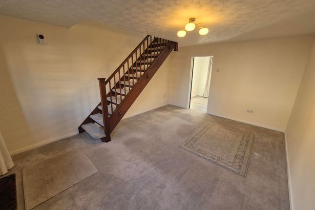 14, Goldcroft, YEOVIL photo 2