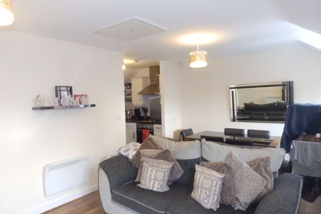 180, Waggon Road, West Yorkshire photo 4