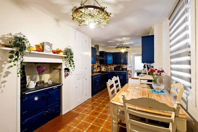 1, Priory Grove, Dover photo 4