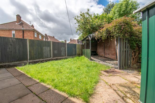 14 Queensgate Drive, Leicester photo 4