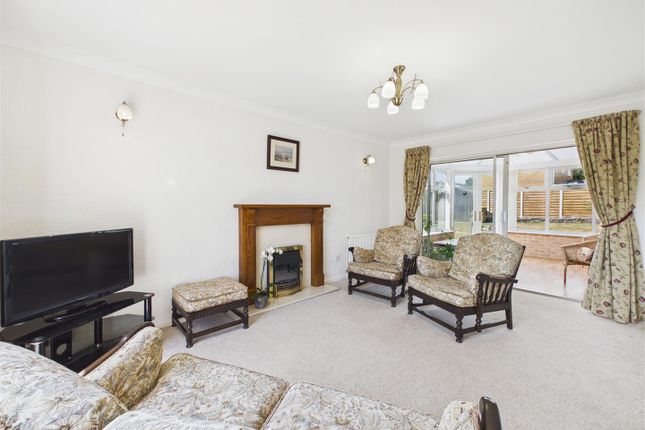 39, Coniston Road, Dronfield photo 4