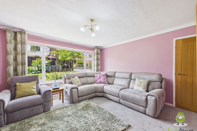 4, Oathills, Malpas photo 4