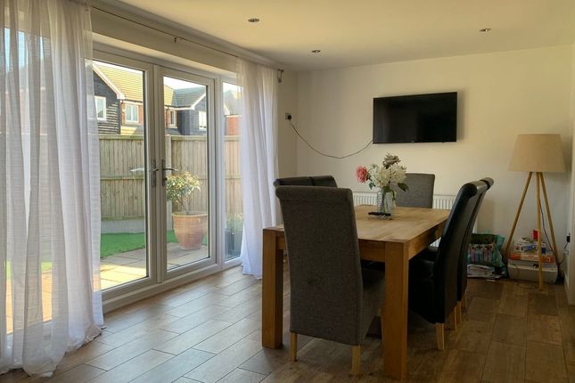 2, Hawthorn Grange, Ramsgate photo 4
