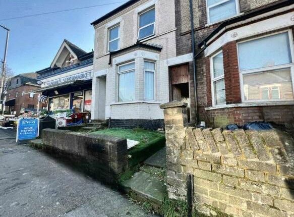 Terraced house for sale in Dallow Road, Luton, Bedfordshire