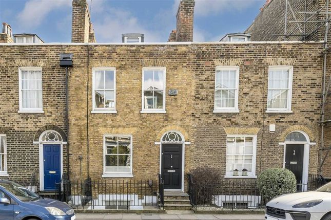 Thumbnail Terraced house for sale in Greenwich South Street, London