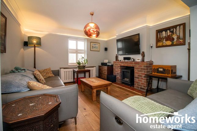 Malthouse Cottages,18, Norwich Road, Dereham photo 3