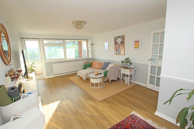 Selwyn Road, Eastbourne photo 2