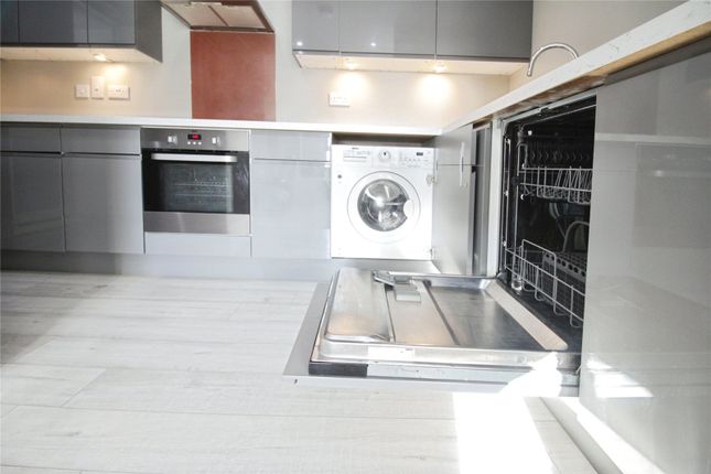 Flat 170, 61-71, Beaumont Court,, Southend On Sea photo 5