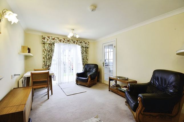 Flat for sale in Pegasus Court (Exmouth), Exmouth