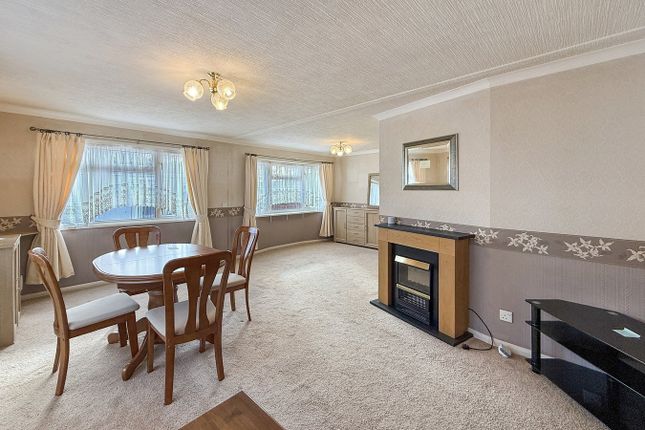 35, Roma Avenue, Ipswich photo 4