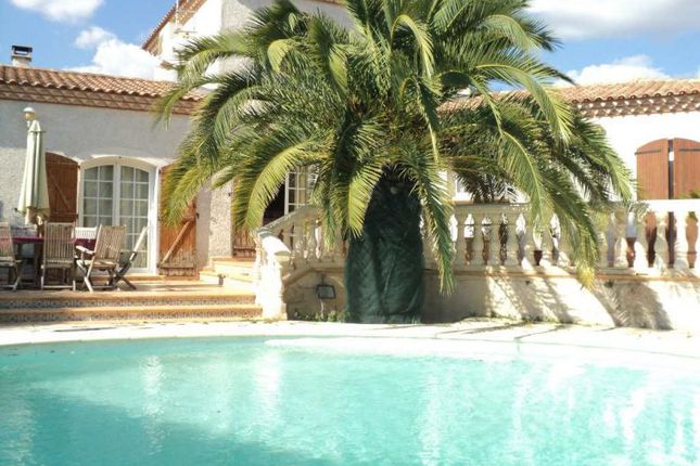 Villa for sale in Clermont-L'herault, Languedoc-Roussillon, 34800, France