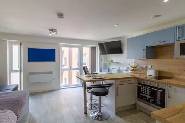 Flat to rent in Students - Dover Street Apartments, 31 Dover Street, Leicester