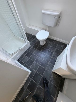 34 Studley Road, Luton photo 5