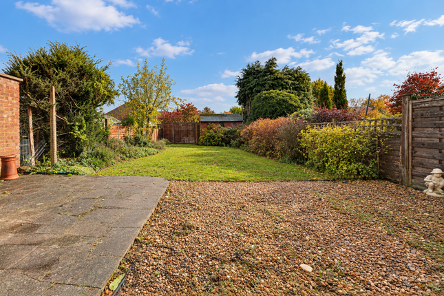 Harpenden Lane, St. Albans photo 4