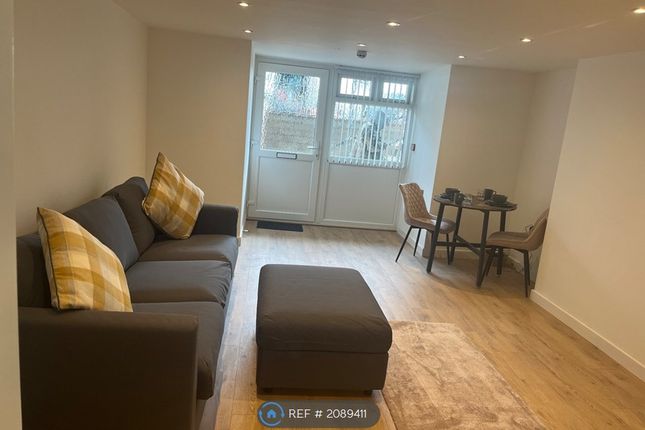 Thumbnail Flat to rent in Scarisbrick Street, Southport