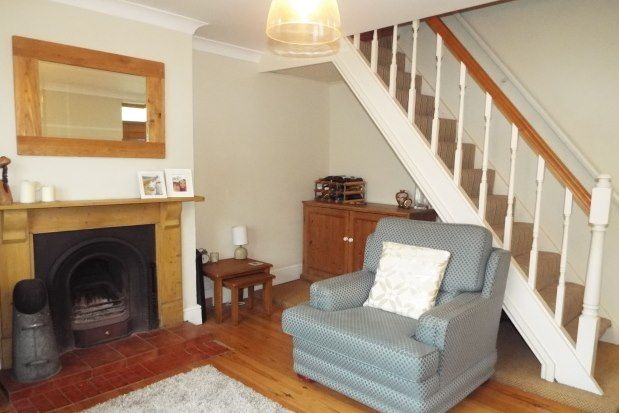2 bed property to rent in Wyndham Street, Cardiff CF11