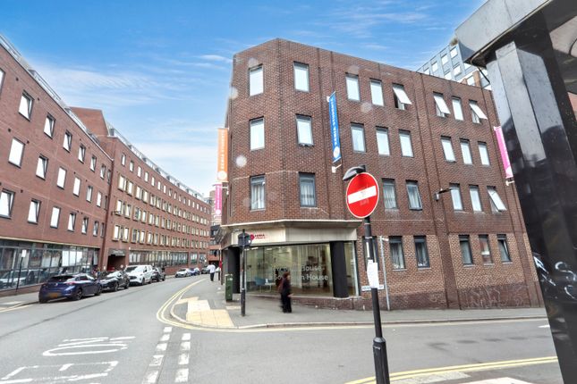 Apartment 202, Sheffield photo 2