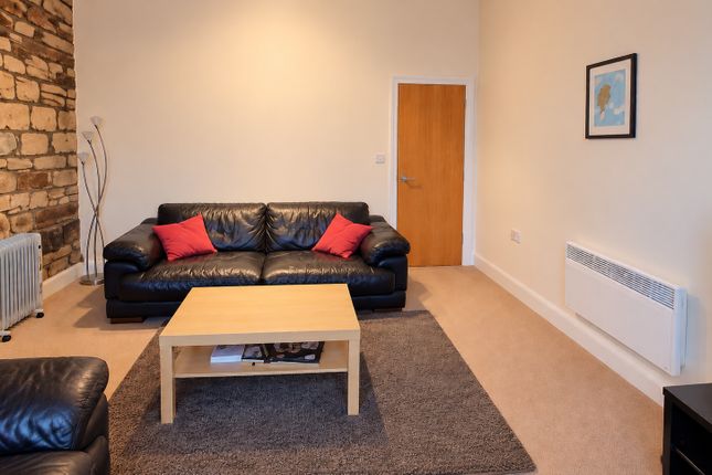 Apartment 41, Huddersfield photo 2