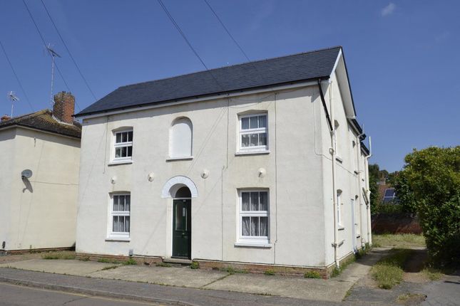 Studio to rent in Meyrick Crescent, Colchester
