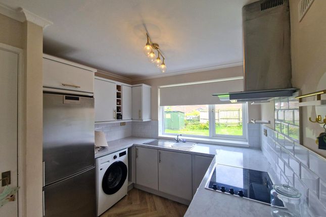 24, Dunnock Drive, Newcastle Upon Tyne photo 3