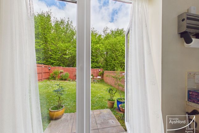 2 Trentham Close, Paignton photo 4